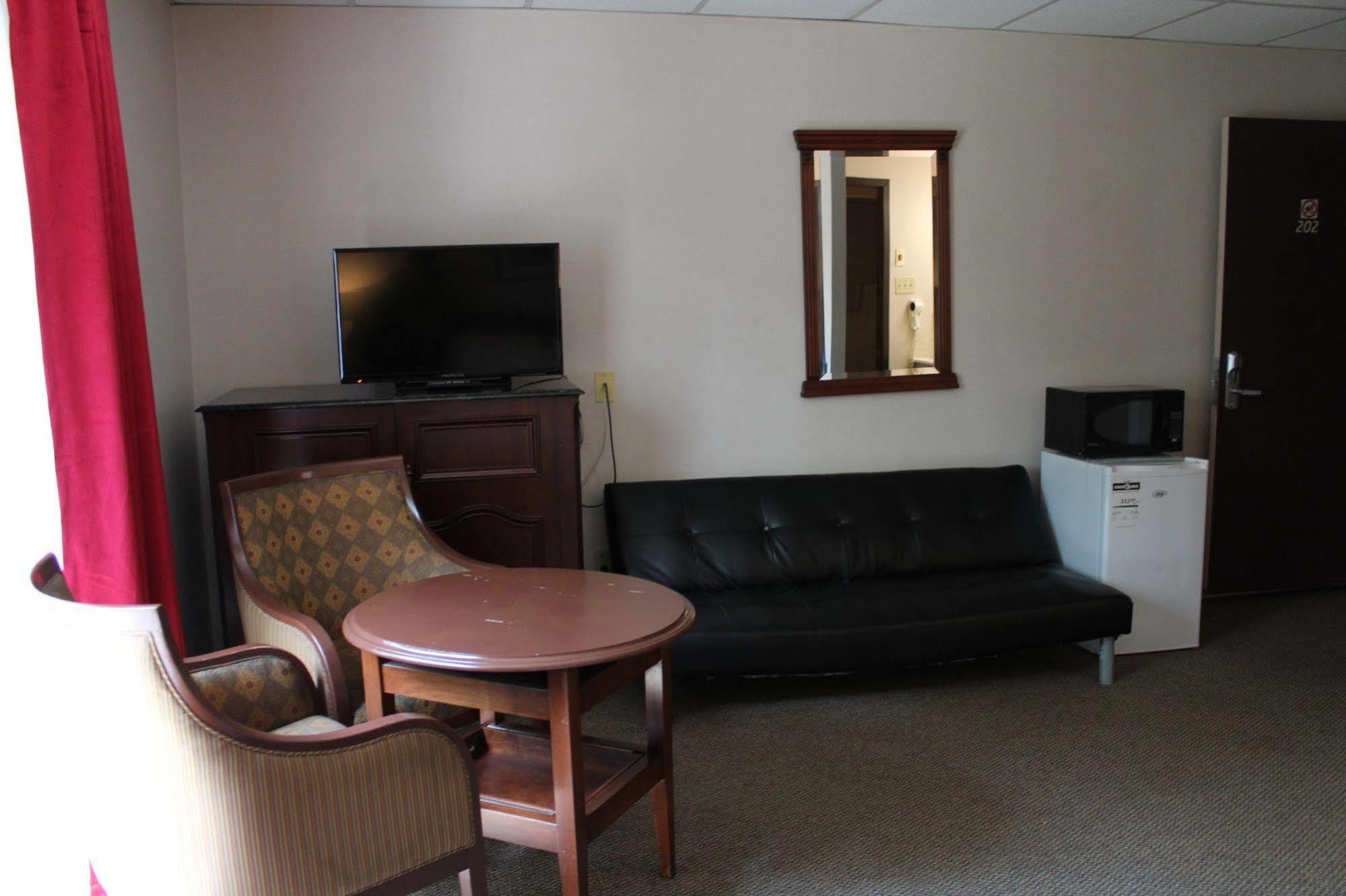 Motel Capri Et Suites Repentigny Kültér fotó